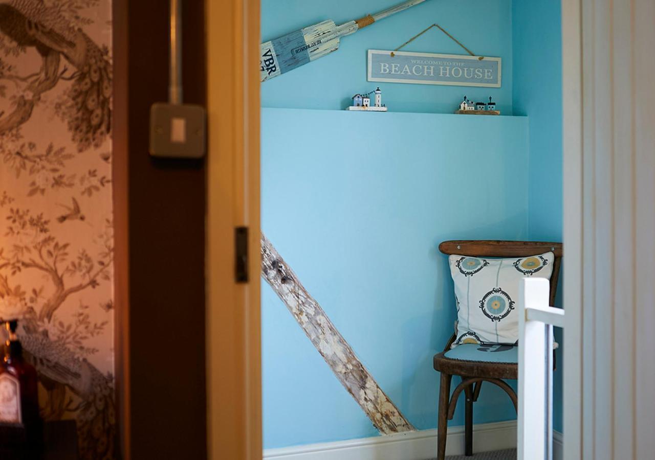 Boutique Fisherman'S Cottage In Old Town Скарборо Екстер'єр фото